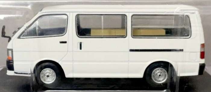 TOYOTA HIACE 1993 Minibus white 1/43 Hachette/Sparkmodel NEWinBlister *5999 instant wheels