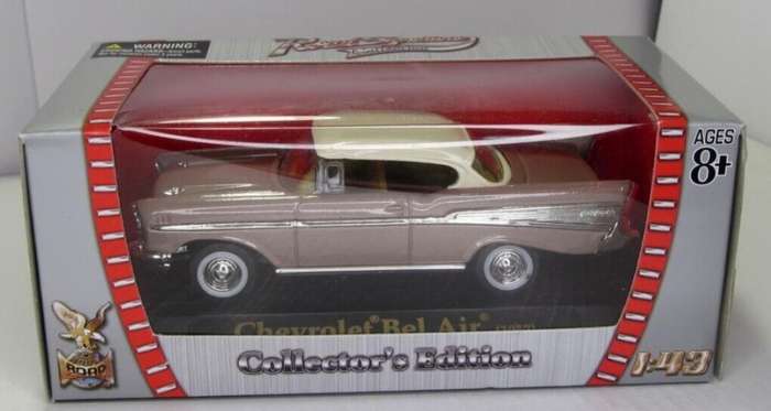 Chevrolet BelAir Coupe 1957 champagne pearl 1/43 Rd.Signature NEW+boxed *6002 instant wheels
