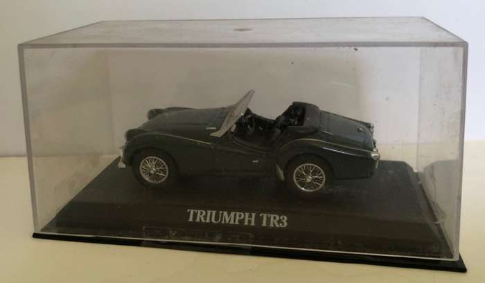 Triumph TR3 Roadster 1955 Brit.RacingGreen 1/43 DelPrado/IXO NEW+boxed *6003 instant wheels