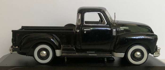 Chevrolet 3100 Pick-up 1953 black 1/43 Rd.Sign NEW+boxed *6006 instant wheels