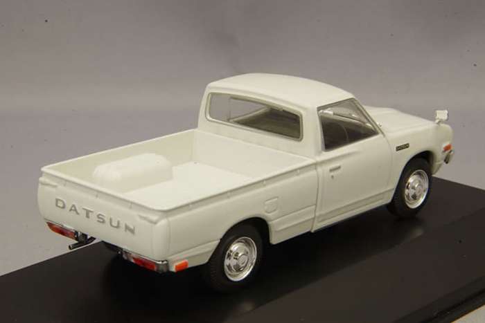 Datsun 620 1-ton Bakkie 1975 white 1/43 First43-135 NEW+boxed *6015 instant wheels