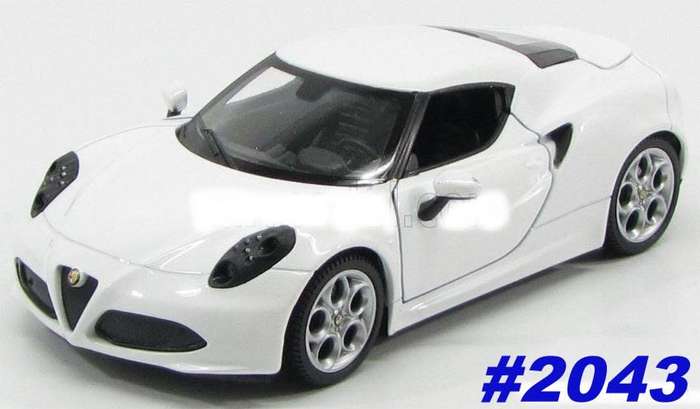 Alfa Romeo 4C 2014 white 1/24 Welly NEW+boxed  #2043 instant wheels