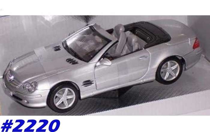 Mercedes-Benz SL 500 Cabriolet 2012 silver Schuco 1:24 NEW+boxed  #2220 instant wheels
