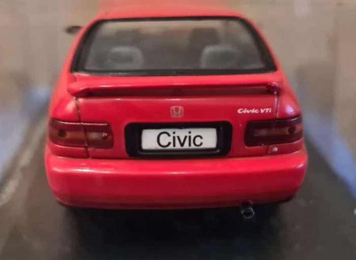 Honda Civic Sedan (w. Spoiler) 1993 red 1/43 IXO/Hachette NEW #6030 instant wheels 970.00