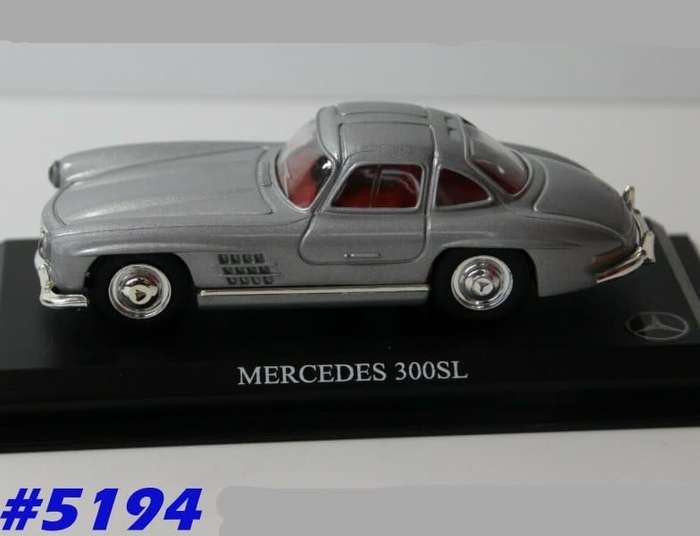 Mercedes-Benz 300 SL 1952 grey-met/silver 1/43 IXO NEWinShowcase  #5194 instant wheels