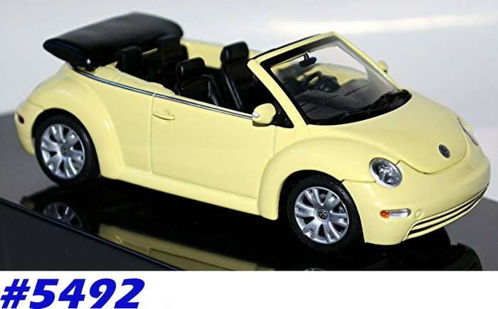Volkswagen New Beetle Cabrio 2005 cream 1/43 AUTOart NEW+boxed  #5492 instant wheels