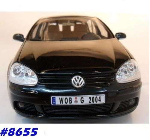Volkswagen Golf V FSI 2004 black 1:18 Bburago NEW+boxed  #8655 instant wheels