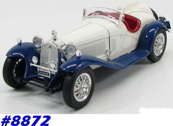 Alfa Romeo 2300 Spider 1932 white w. blue 1/18 Bburago NEW+boxed  #8872 instant wheels
