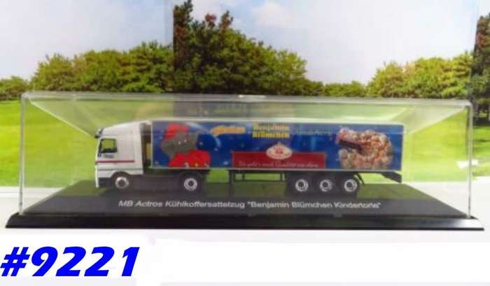 Mercedes-Benz Actros truck + 3 axle trailer 1/87 Schuco NEW+boxed  #9221 instant wheels