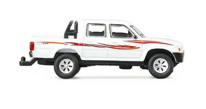 Toyota HiLux 4x4/2400 Dbl.Cab. 1993 white 1/64 JackieM NEW+boxed #6401 instant wheels