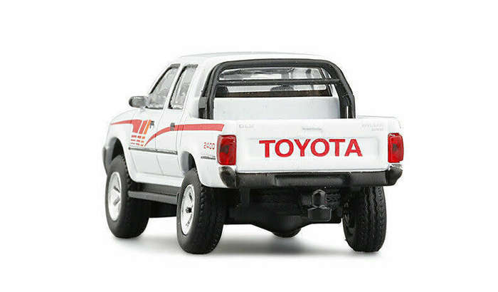Toyota HiLux 4x4/2400 1993 white 1/64 JackieM NEW+boxed #6405 instant wheels