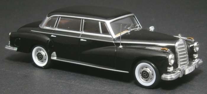 Mercedes-Benz 300d `Adenauer` W189 1957 black 1/43 IXO NEW+boxed #6054 instant wheels