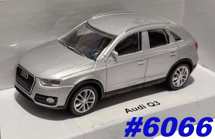 Audi Q3 2018 Florett-silver 1/43 Rastar NEW+boxed #6066 instant wheels