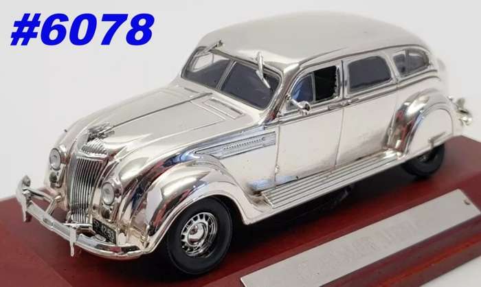 Chrysler Airflow 1934 (Chrome Display Model) 1/43 Atlas NEW+timber-plinth+boxed #6078 instant wheels