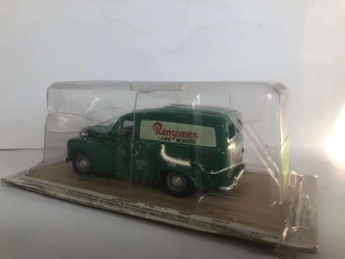 Austin A40 van "RANSOMES LAWN MOWERS" 1947 1/43 Corgi-Vanguards NEW+reblistered #5750 instant wheels