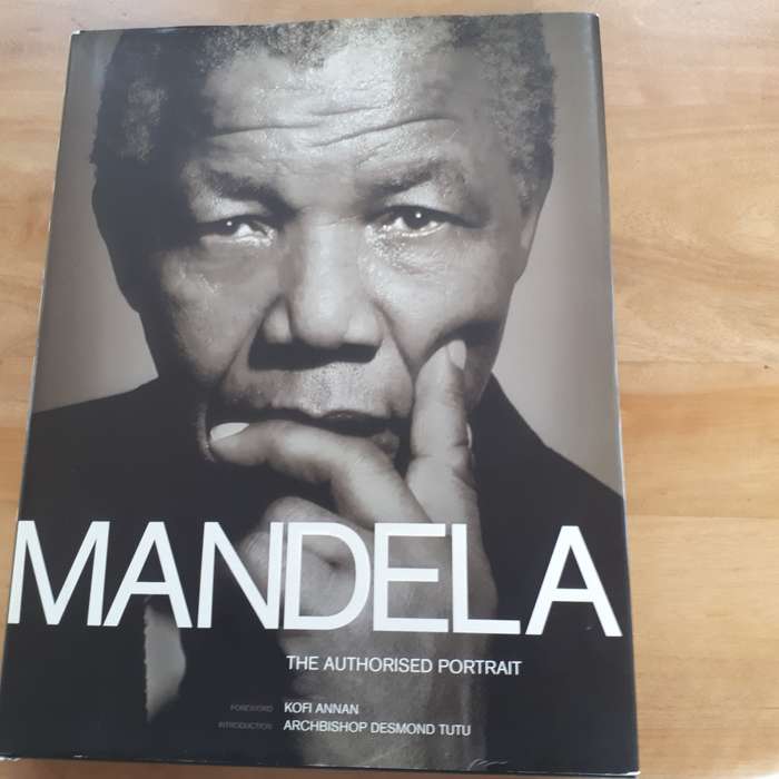 Mandela  The Authorised Portrait