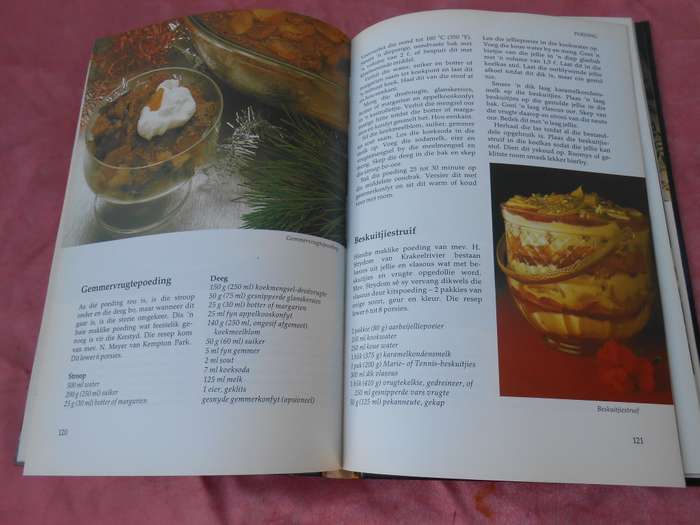 `Die Beste van Wenreepte`  Annette Human. Hard cover.