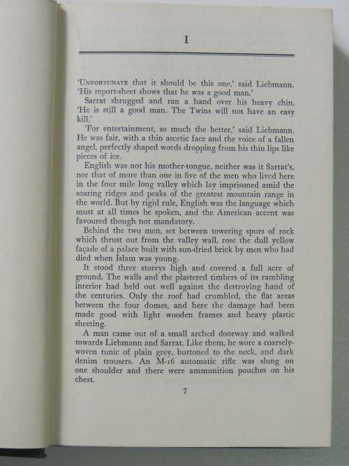 Sabre-Tooth - The Modesty Blaise Series - First Edition 1966 - Peter O`Donnell