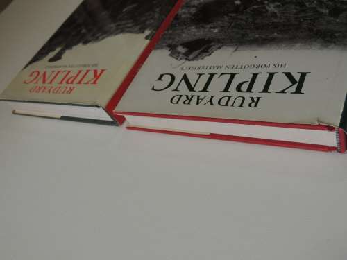 The Irish Guards InThe Great War, The First Battalion andThe Second Battalion 2Vols -Rudyard Kipling