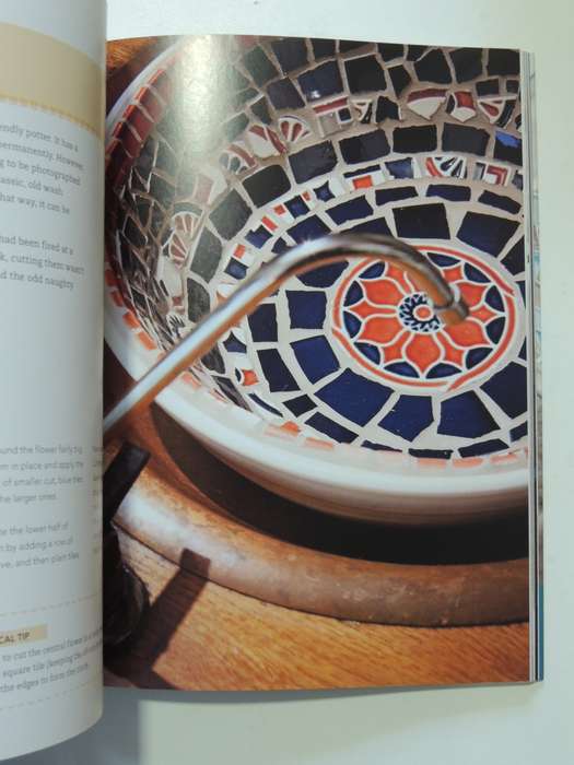 Mosaics: Projects for Your Home- Tracy Broomer, Deborah Morbin