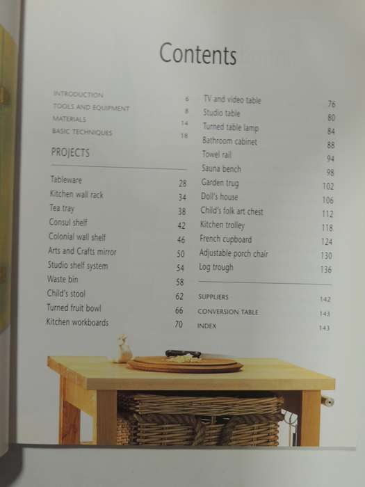 Quick &Easy Projects For Weekend Carpenter,25+ Simple &Stylish Pieces To Make -Alan &Gill Bridgewate