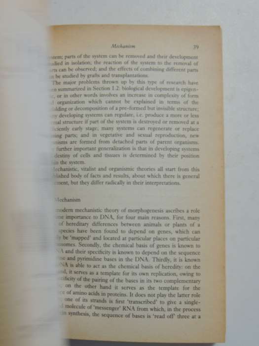 A New Science of Life, The Hypothesis of Formative Causation - Rupert Sheldrke