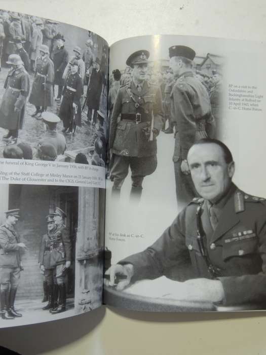 The Crusading General - The Life Of General Sir Bernard Paget GCB, DSO, MC- Julian Paget