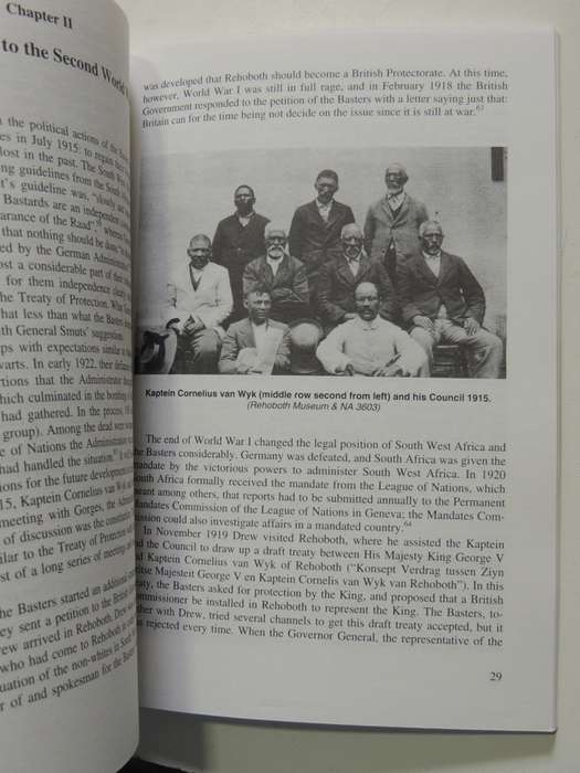 A Concise History of the Rehoboth Basters Until 1990 - Rudolf G. Britz,Hartmut Lang,Cornelia Limpri