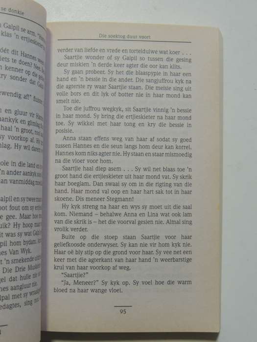 Saartjie Omnibus 2, 3-in-1 - Bettie Naude  AFRIKAANS