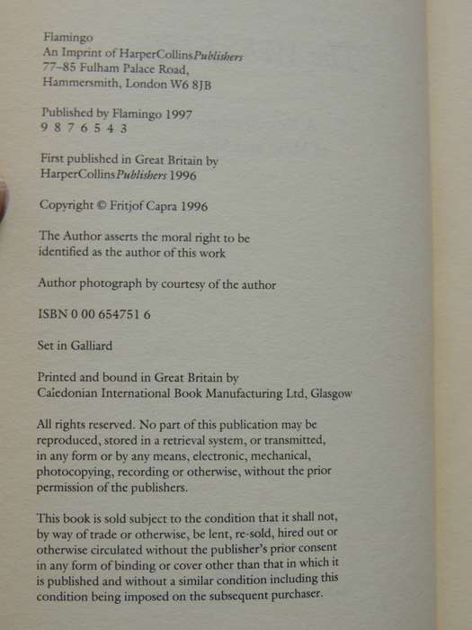 The Web of Life, A New Synthesis of Mind & Matter - Fritjof Capra