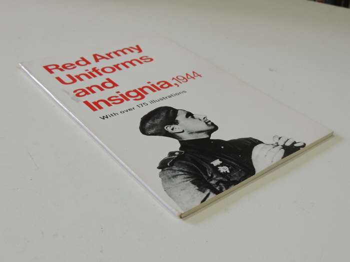 Red Army Uniforms And Insignia