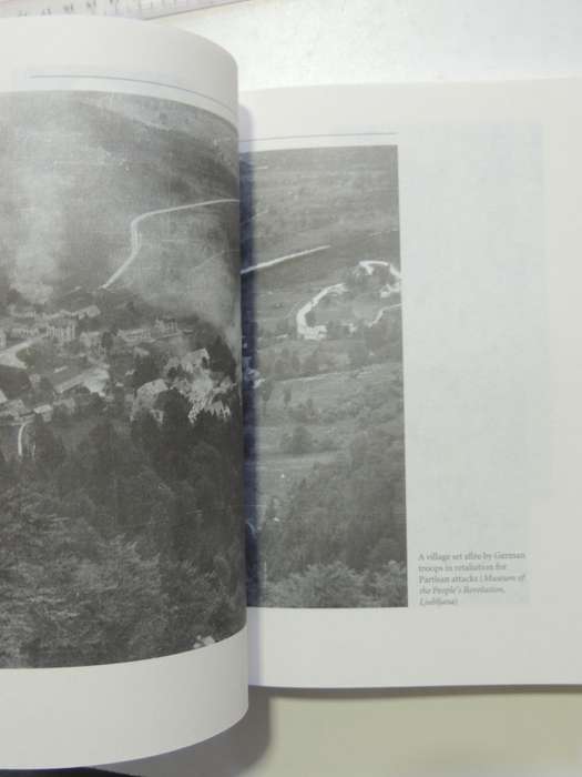 Beacons In The Night - With The OSS And Tito`s Partisans In Wartime Yugoslavia - Franklin Lindsay
