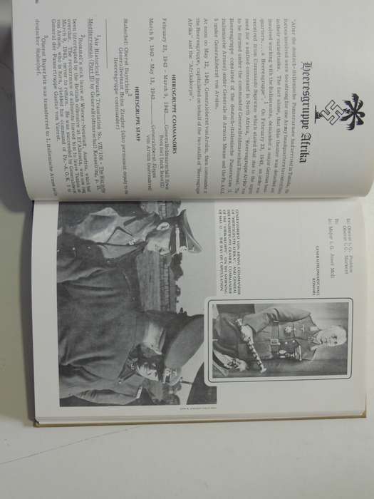 Uniforms, Organization And History Of The Afrikakorps - Roger James Bender, Richard D Law