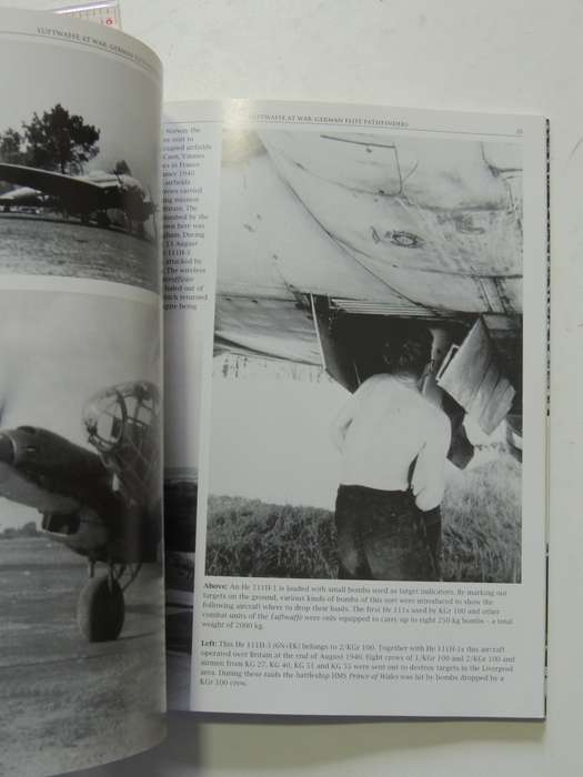 Luftwaffe At War -German Elite Pathfinders KG 100 In Action - Manfred Griehl