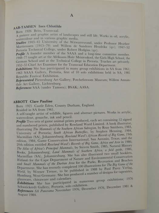 The Dictionary of South African Painters and Sculptors - Grania Ogilvie    Signed