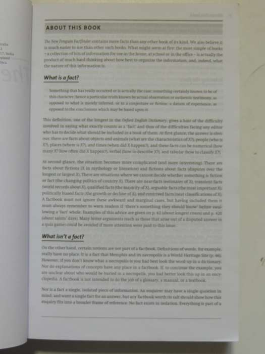 The New Penguin Fact Finder - Ed David Crystl  2003