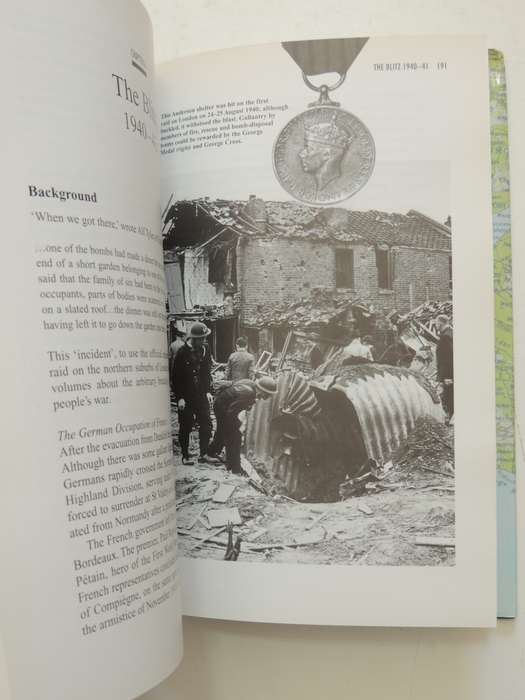 War Walks 2 From The Battle Of Hastings To The Blitz - Richard Holmes