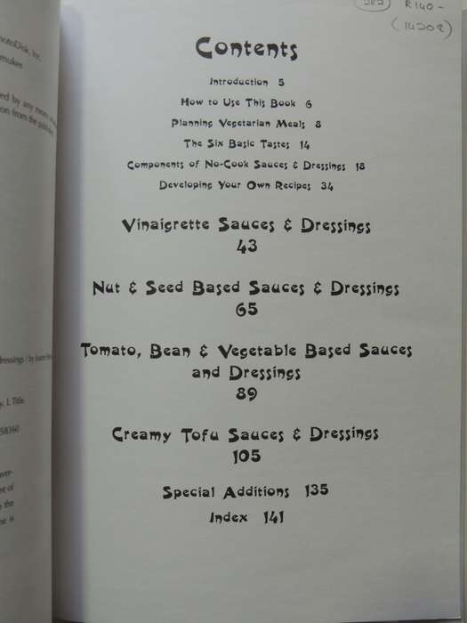 The Saucy Vegetarian - Quick & Healthful No-Cook Sauces & Dressings - Joanne Stepanaik
