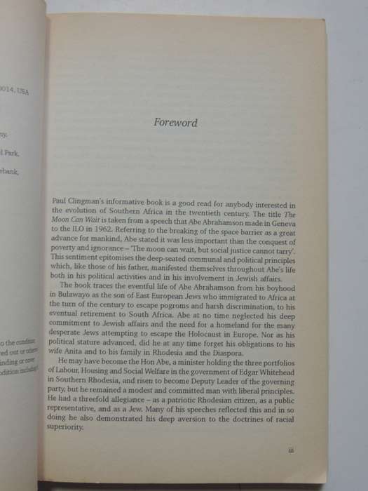 The Moon Can Wait - A Biography Of The Hon A.E. Abrahamson - Paul Clingman