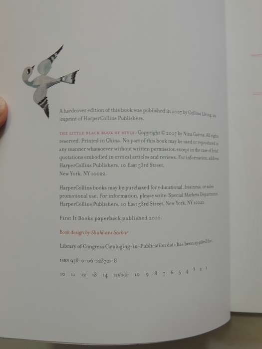 The Little Black Book Of Style - Nina Garcia