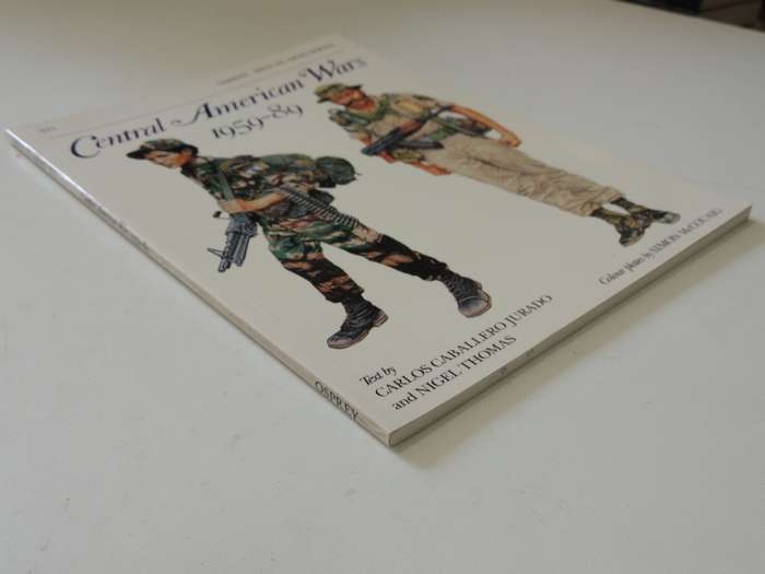 Osprey Men-At-Arms Series: Central American Wars 1959-89  Carlos Caballero Jurado