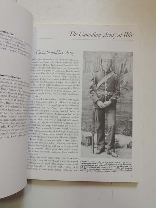 Osprey Men-At-Arms Series: The Canadian Army At War  Mike Chappell