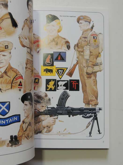 Osprey Men-At-Arms Series: British Battle Insignia 2 1939-45 Mike Chappell