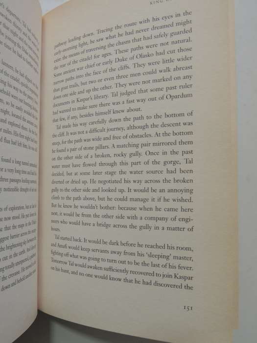 King of Foxes - Conclave of Shadows Book 2 - Raymond E Feist    HC