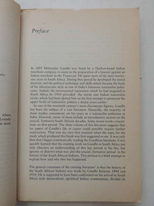 Gandhi - The South African Experience - Maureen Swan