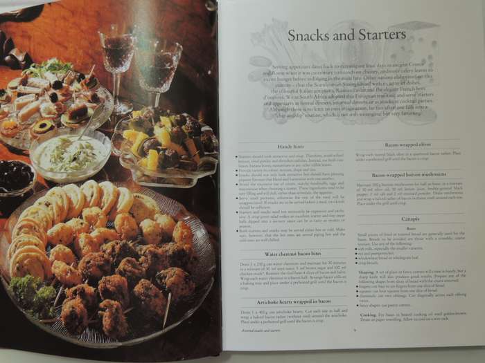 All Colour South African Cookbook - Sannie Smit   FIRST EDITION