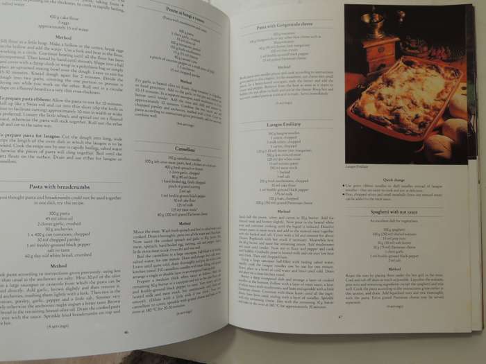 All Colour South African Cookbook - Sannie Smit   FIRST EDITION