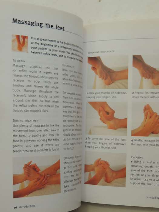 Healing With Reflexology, Guide/Foot & Hand Massage /Enhanced Health & Wellbeing - Rosalind Oxenford