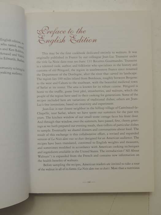 The Walnut Cookbook- Jean-Luc Toussaint, Betsy Draine, M Hinden