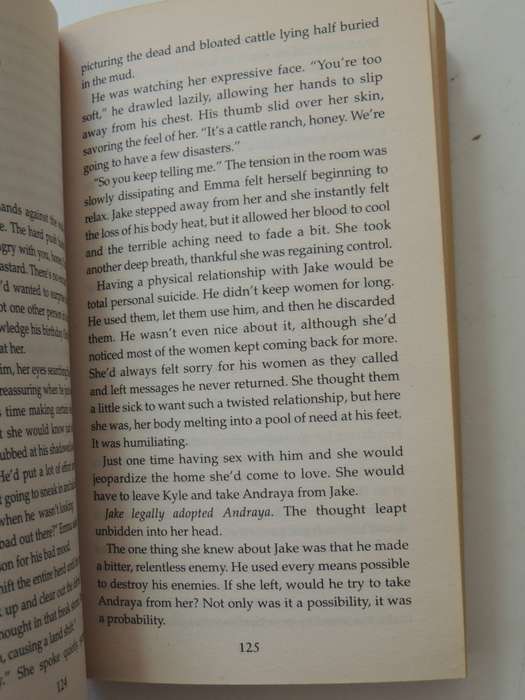 Burning Wild - A Leopard People Novel- Christine Feehan